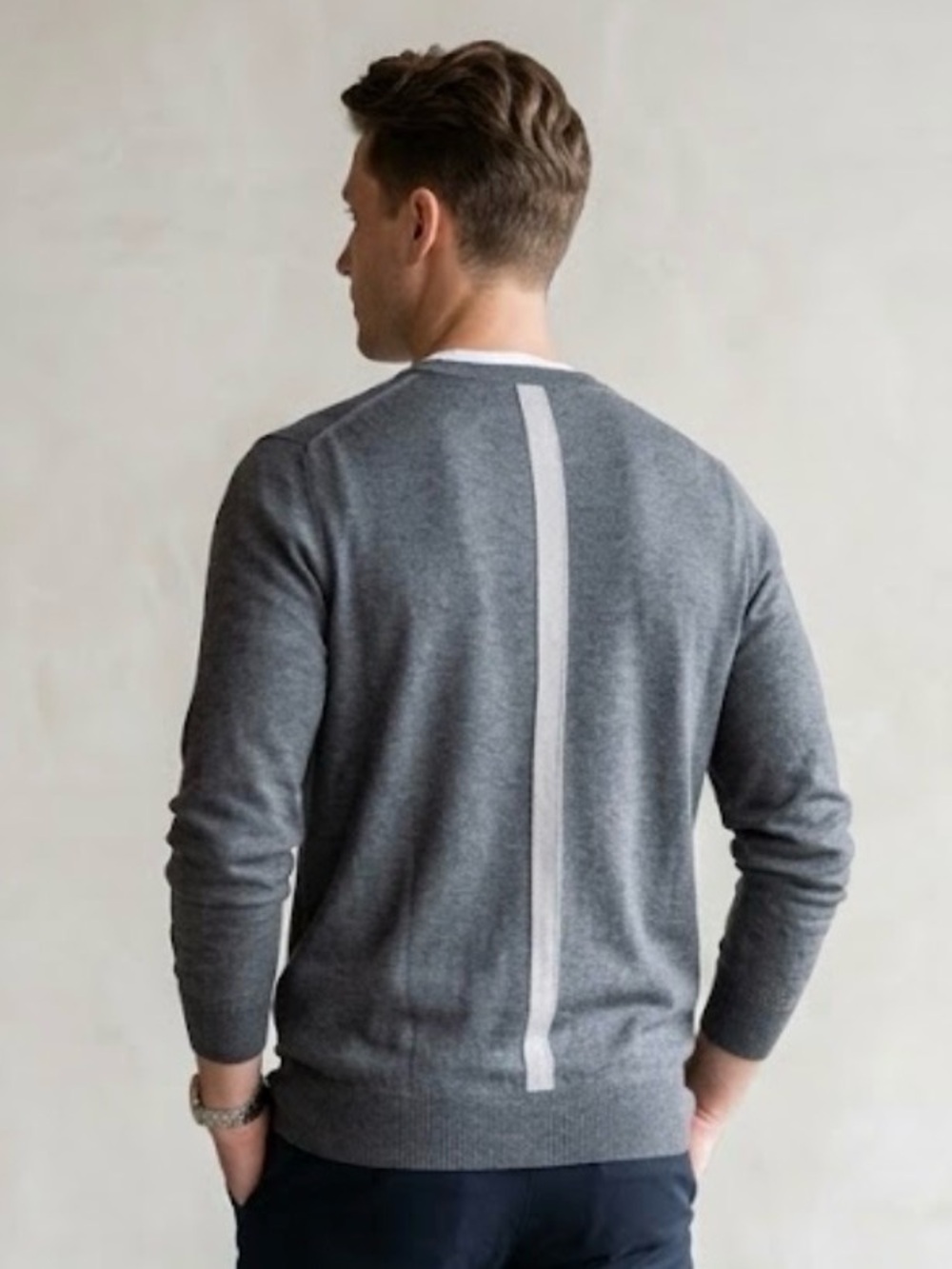 Mills Supply Men’s Crewneck Back Stripe Pullover  Sweater L Gray
